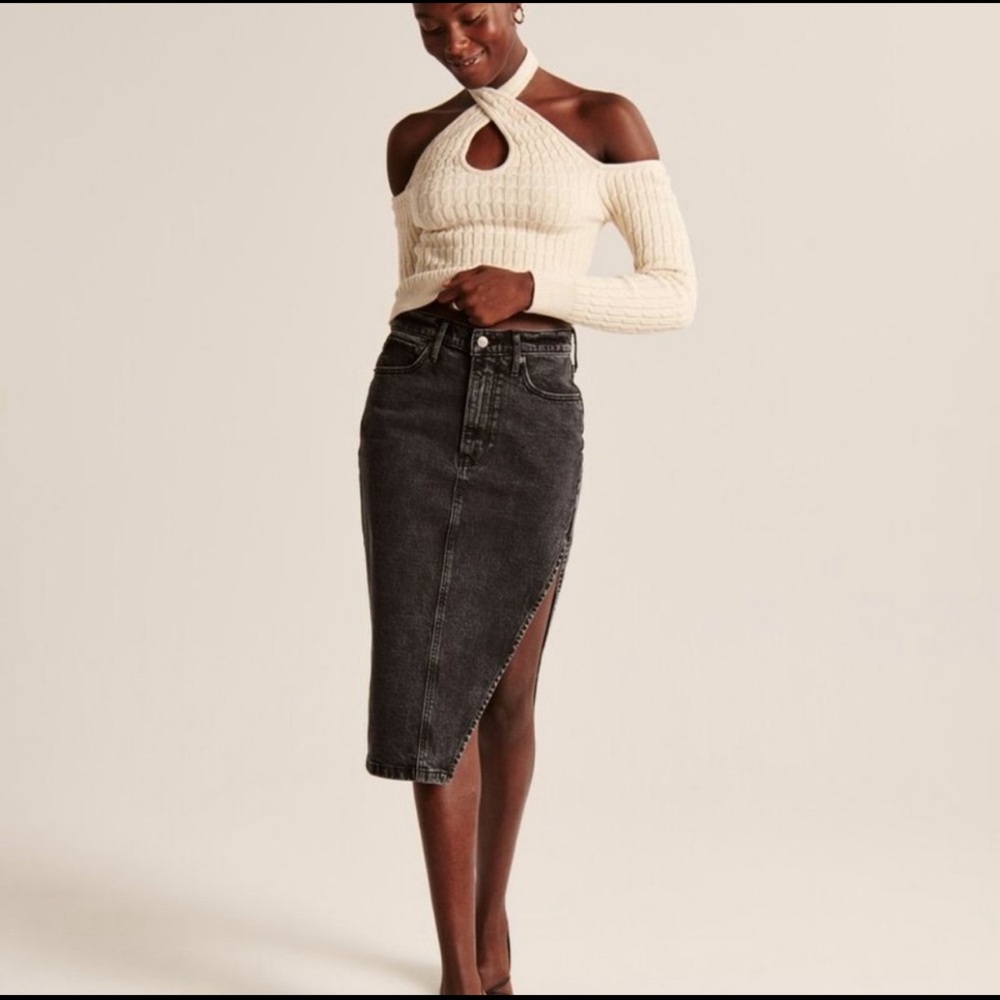 Abercrombie & Fitch High-Slit Denim Midi Skirt Black Wash 25”
